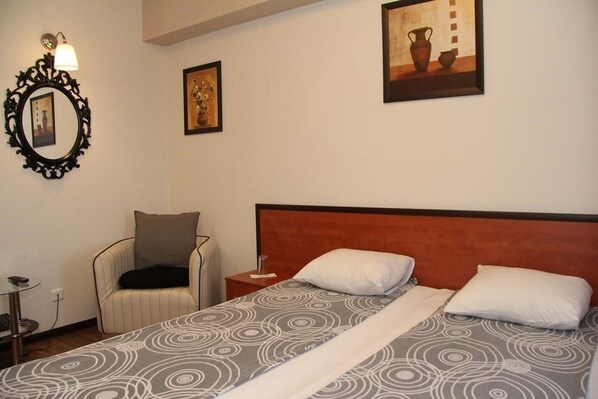 Zustellbetten, kostenloses WLAN, Bettwäsche