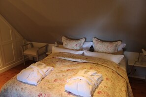 Chambre, salle de bain privée | 1 chambre