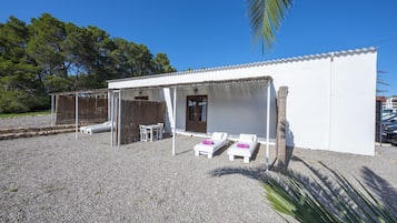 Habitación doble, baño en la habitación (Na Blanca) | Exterior
