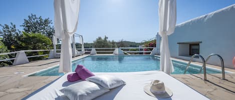 Piscina all'aperto