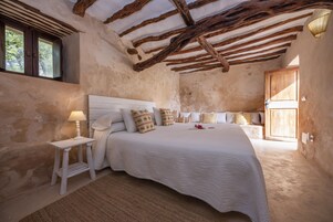 Habitación Premium doble, baño privado (Son Saura) | Interior