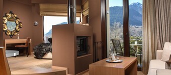 Forest Suites Boutique Hotel