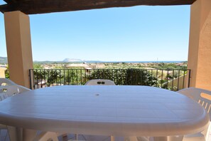 Appartamento, 2 camere da letto, 2 bagni, vista mare | Vista mare
