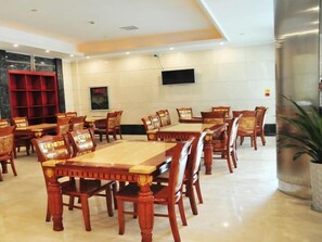 Dining - Greentree Inn Zhejiang Shaoxing Paojiang Industria (Shaoxing)