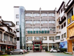 Bahagian luar
