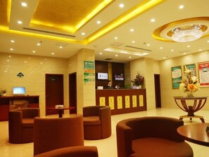Quầy tiếp tân