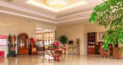 GreenTree Inn Wuxi Jiangyin Huashi Avenue Huaxi Village Hotel