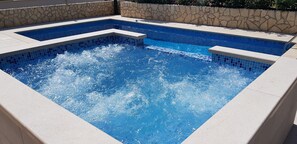 Outdoor spa tub - Apartments Antonio (Konavle)