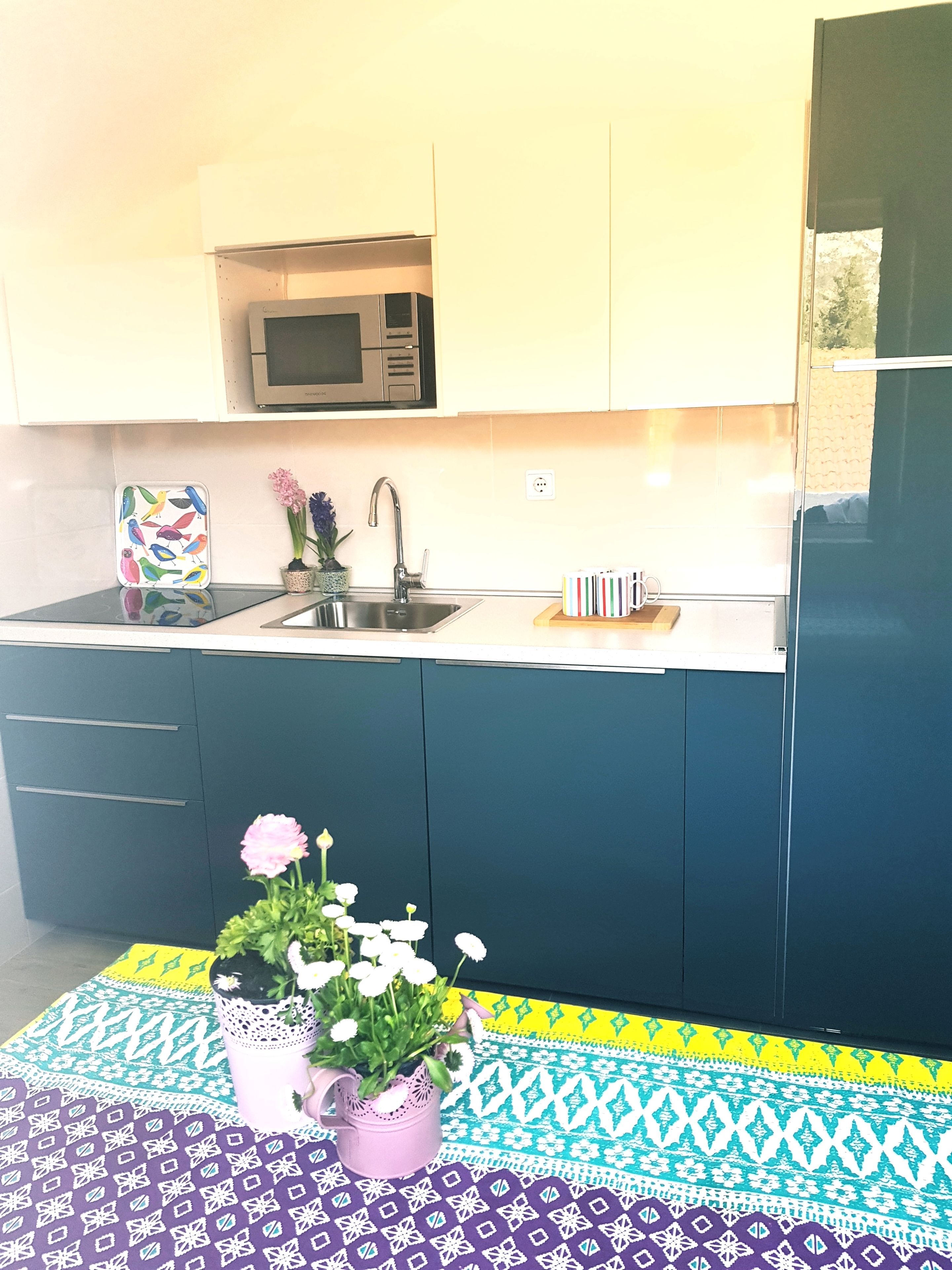 Apartment, 2 Schlafzimmer | Eigene Küche | Kühlschrank, Herdplatte, Wasserkocher mit Kaffee-/Teezubehör