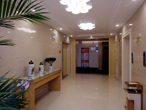 Interior - GreenTree Inn HeFei Feidong New District Hui Shopping Mall Express Hotel (Hefei)
