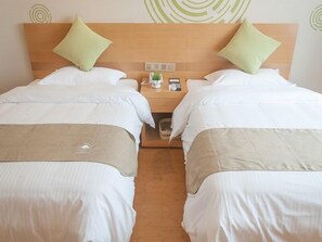 Twin Room, 1.2m bed with window | Free WiFi