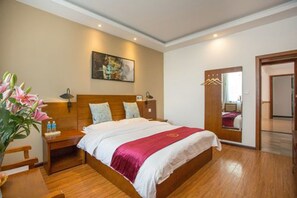 In-room safe, free WiFi