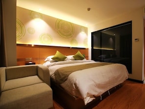 Business Queen Room - GreenTree Inn Fuzhou Gushilou District North Xierhuan Road Zuohai park Express Hotel (Fuzhou)