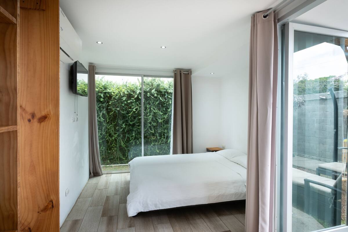 Doppelzimmer, 1 Queen-Bett | Kostenloses WLAN