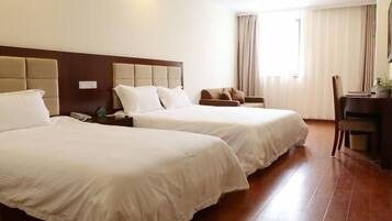 In-room safe, free WiFi