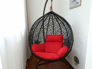 TV - GreenTree Inn Wuxi New District North Changjiang Road Jincheng Road Express Hotel (Wuxi)