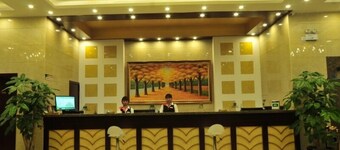 GreenTree Inn Kunming Chenggong University City HSR Station Shilin Street Express Hotel