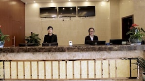 Gambar tidak terklasifikasi, 4 dari 17, tombol
