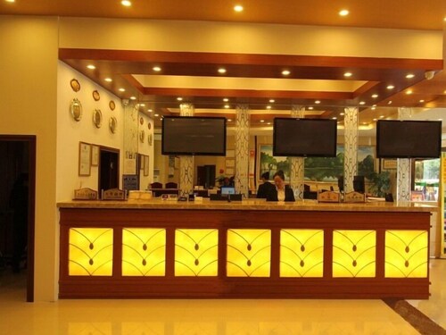 GreenTree Inn GuiLin LinGui District JinShan Square JinShui Road Express Hotel