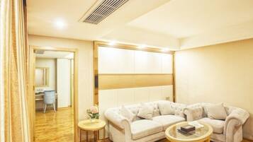 Phòng Suite | Truy cập Internet không dây miễn phí, bộ trải giường