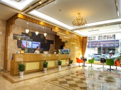 GreenTree Inn Zhuhai Light Rail Pearl Station Express Hotel