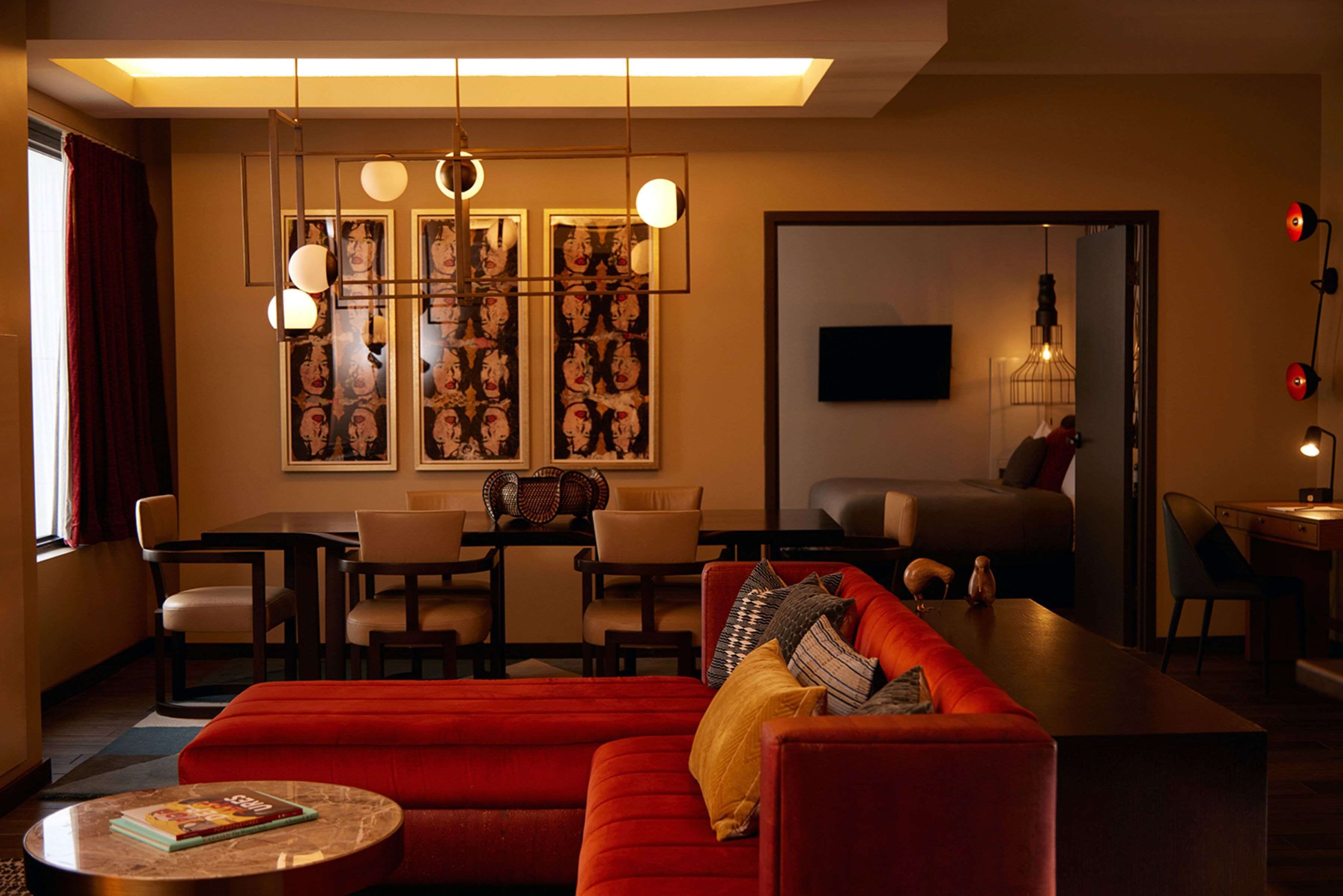 Télévision à écran plat