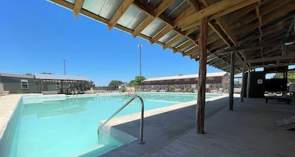 Canyon Lakeview Resort