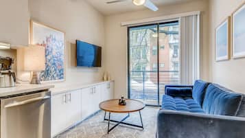 1 chambre, literie de qualité, ameublement unique