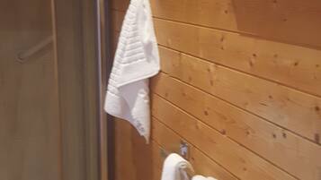 Family Quadruple Room, Multiple Beds, Garden View | Bathroom | Shower, free toiletries, towels