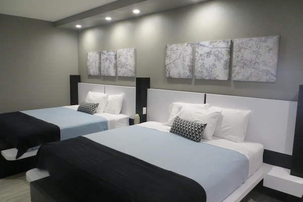 Escritorio y wifi gratis