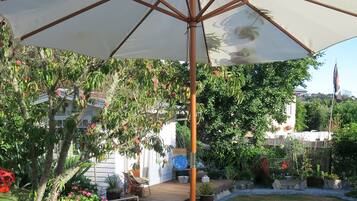 Superior Apartment, 1 Bedroom, Garden View (The Garden Apartment ) | Terrace/patio
