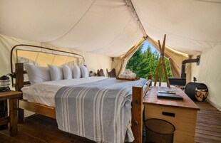 Premium bedding, memory foam beds, bed sheets