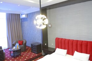 Deluxe Single Room | Minibar, rollaway beds, free WiFi - Hotel Meridian (Termez)