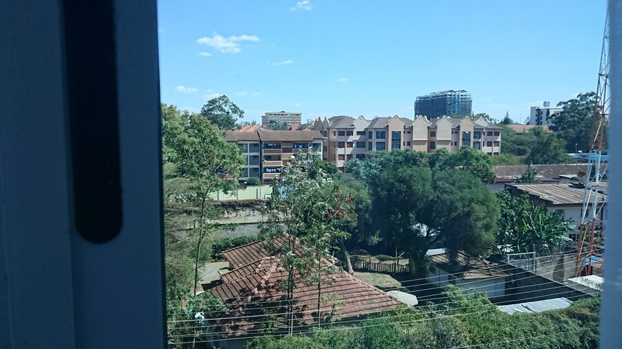 Tomax Apartments Brooks