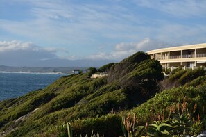Front of property - The Lookout at Whale Cove (De Kelders)