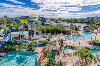 New Hotel Collection Harbourside Resort