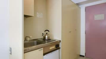 Desk, laptop workspace, free WiFi