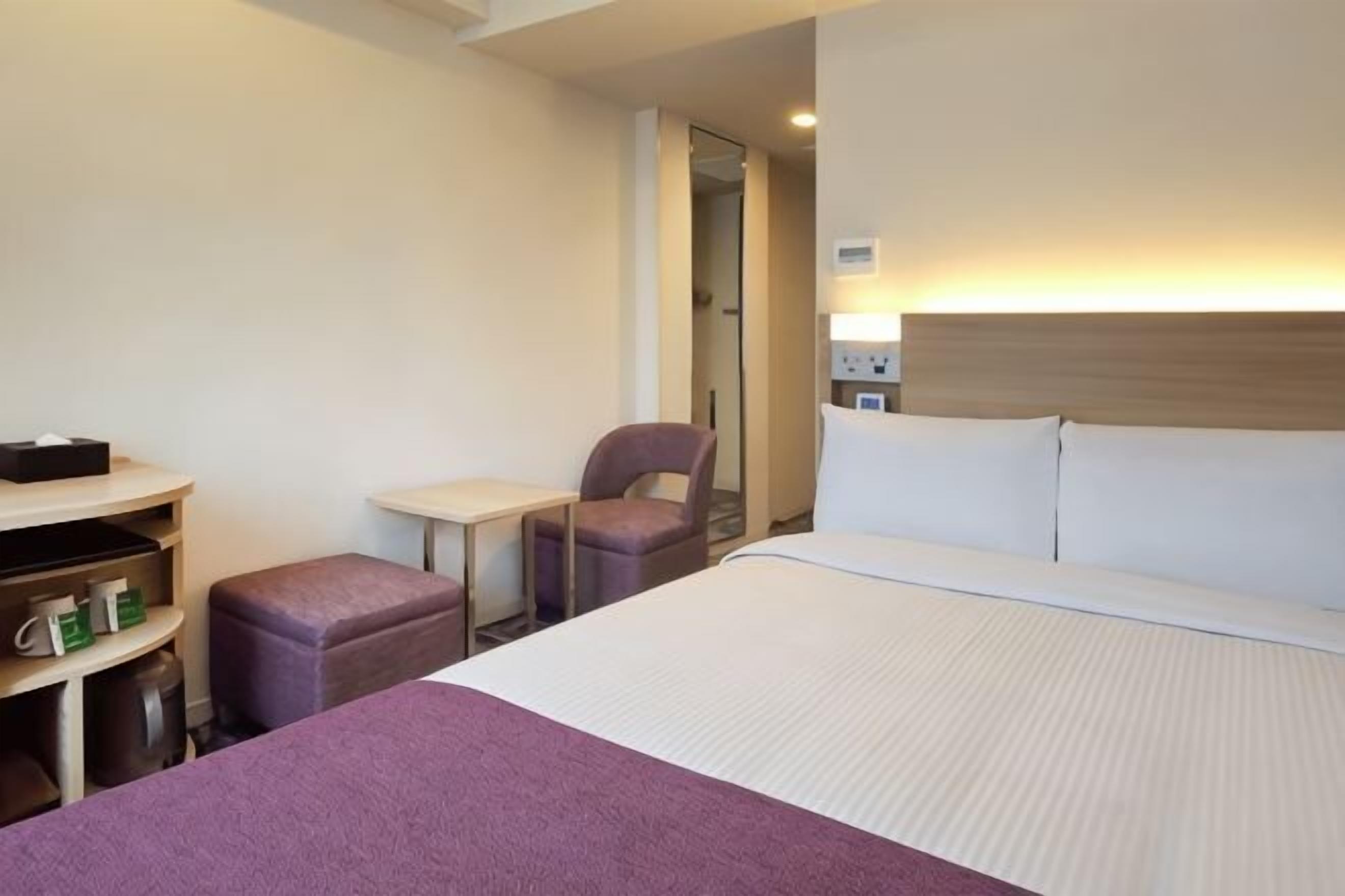 Wi-Fi gratuit, draps fournis