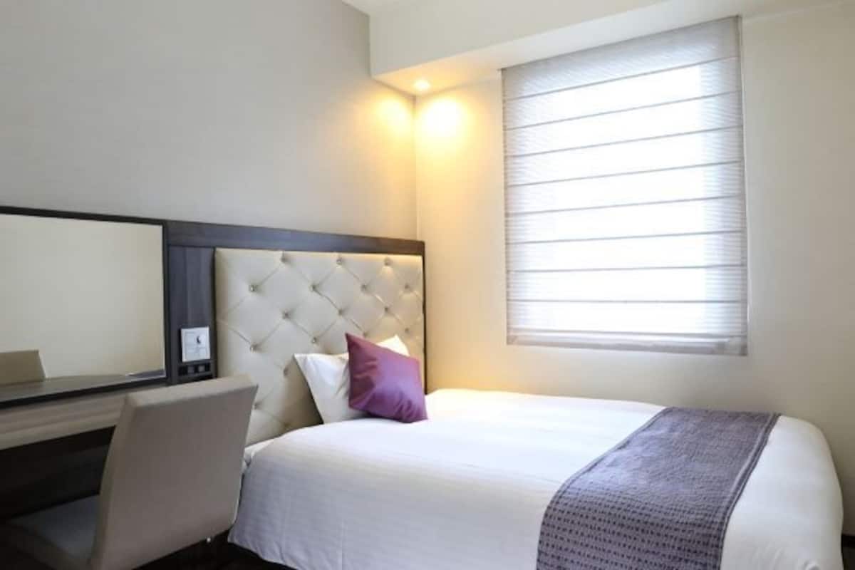 羽絨被、免費 Wi-Fi、床單