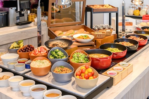 JR WEST GROUP  VIA INN UMEDA