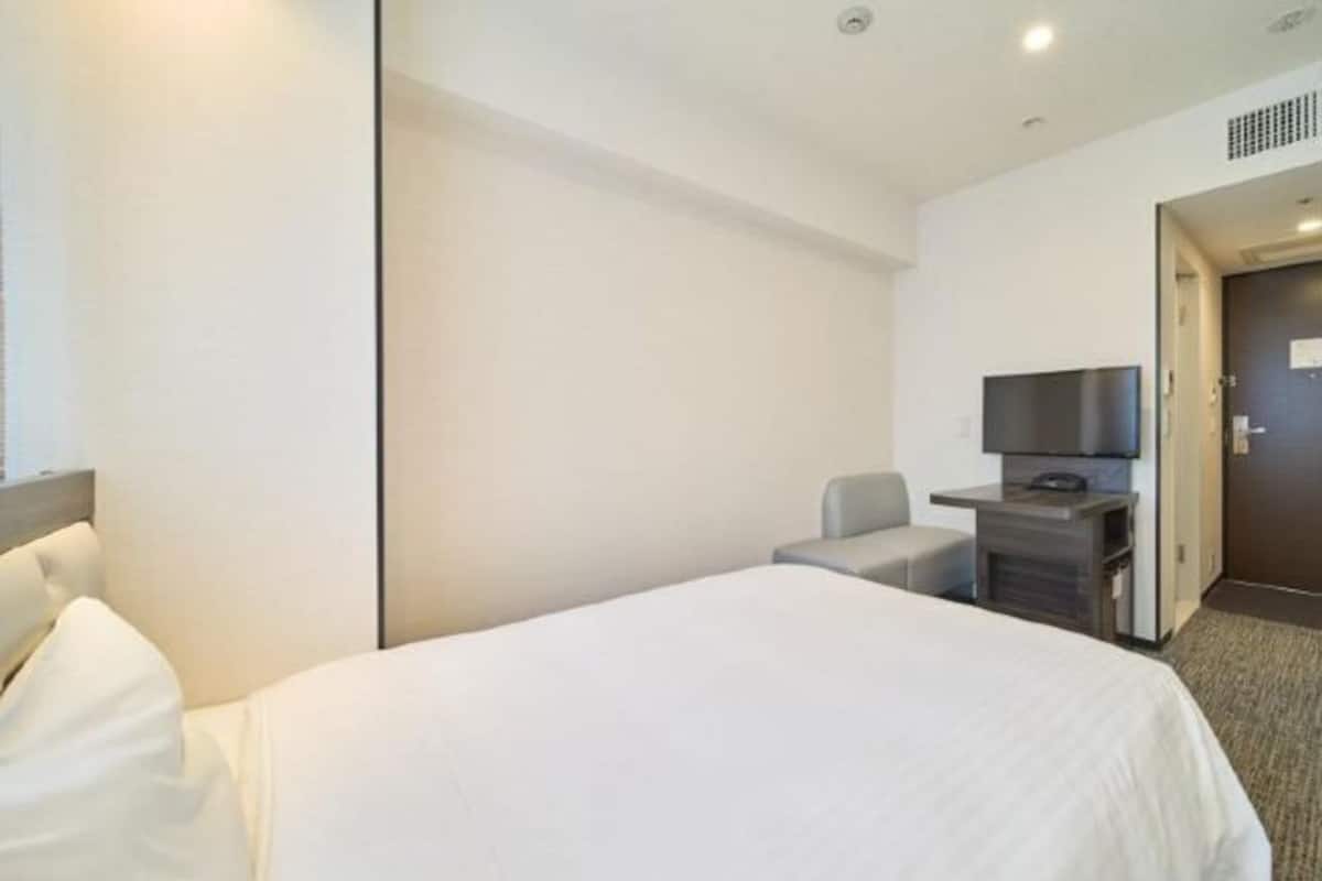 羽絨被、免費 Wi-Fi、床單