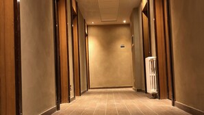 Interior - Albergo Corvetto corso Lodi (Milan)