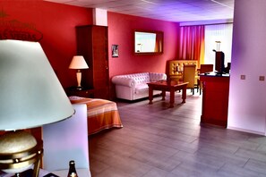 Suite | Room amenity