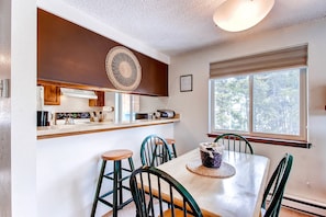 Standard Condo, Fireplace | In-room dining