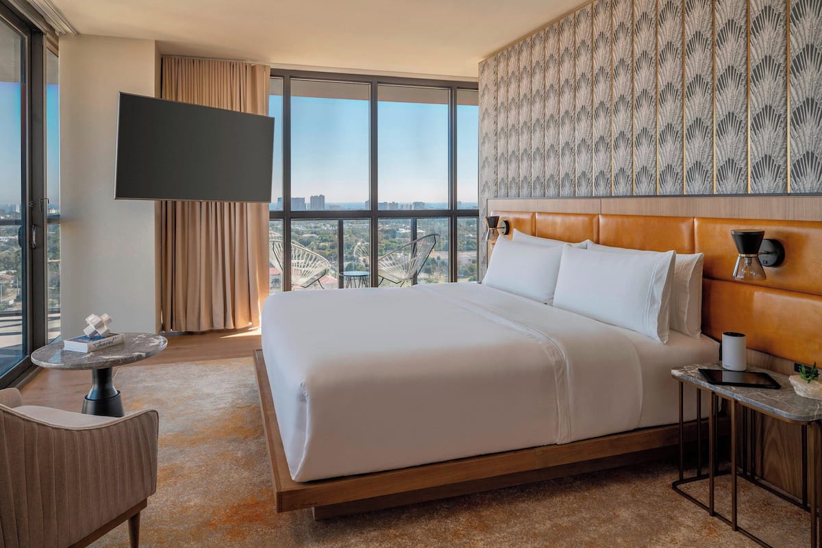 Suite, 1 chambre, non-fumeur, balcon