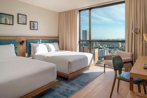 Down duvets, pillow-top beds, in-room safe, desk - The Dalmar, Fort Lauderdale, a Tribute Portfolio Hotel (Fort Lauderdale)
