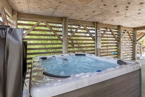 Bain à remous intérieur