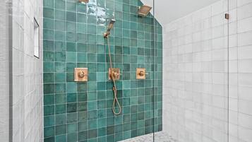 Shower, towels, soap, shampoo