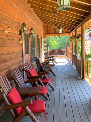 Terrace/patio - Indulge in the ultimate vacation experience at this exquisite custom log home.  (Oak Bluffs)