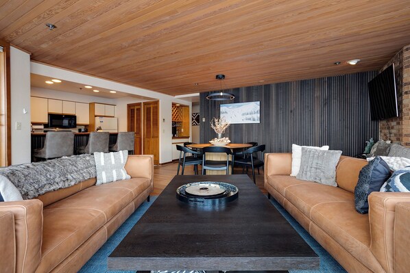 TV, fireplace, DVD player - CX114 | Awesome Views | Direct Patio Access to Slopes | Winter Shuttle | Hot Tub (Steamboat Springs)